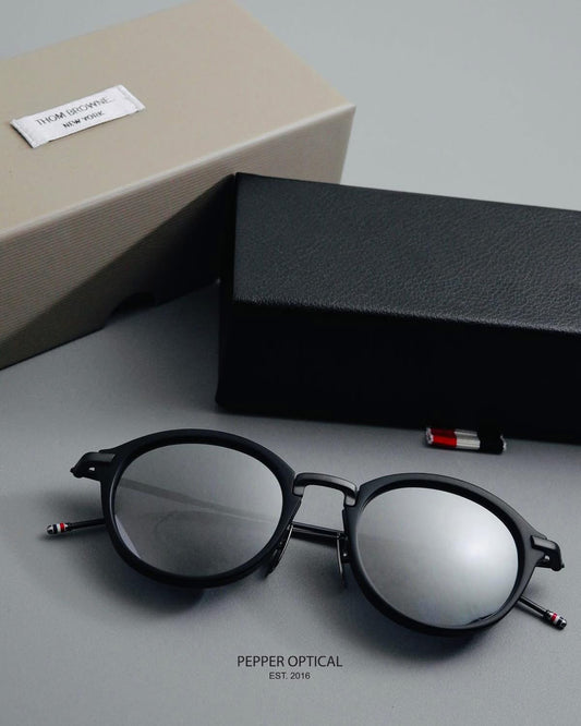 Thom Browne UES-011 46 黑魂
