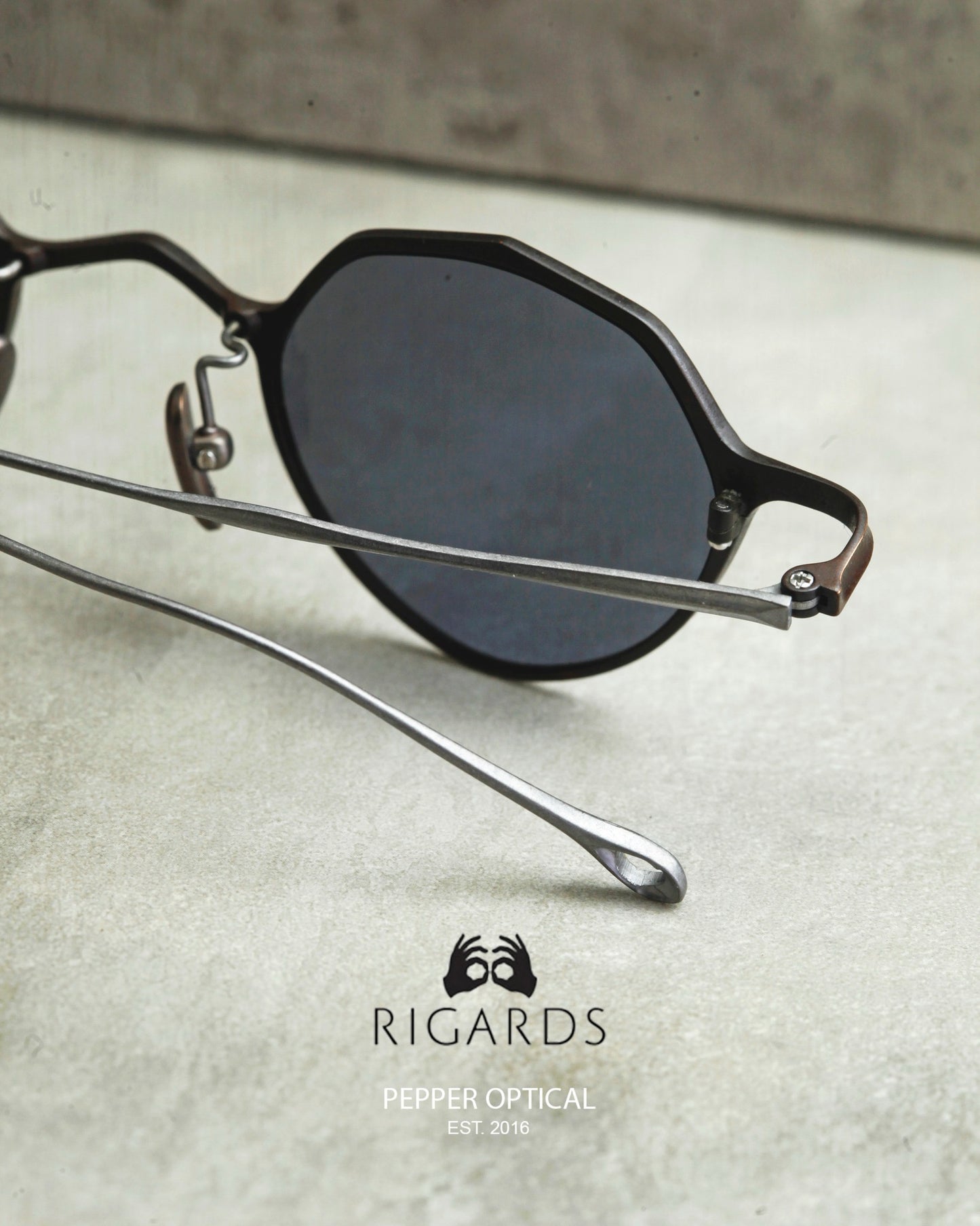 RIGARDS - RG1019CU 扭紋鏽蝕青銅結構