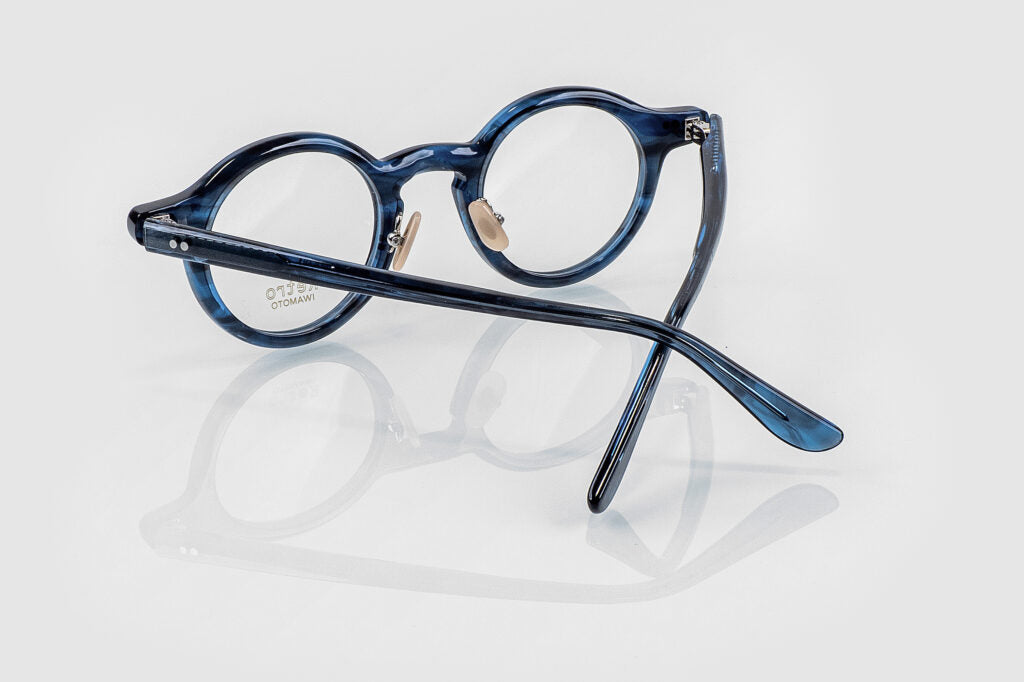 Retro X Iwamoto RW-205-col1