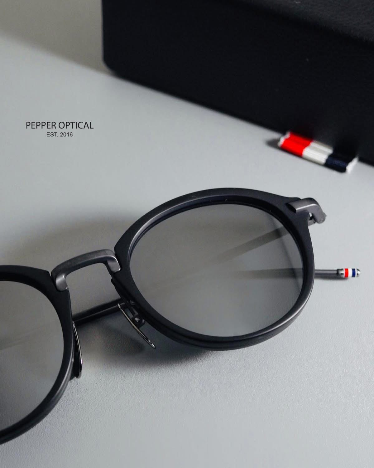 Thom Browne UES-011 49 黑魂